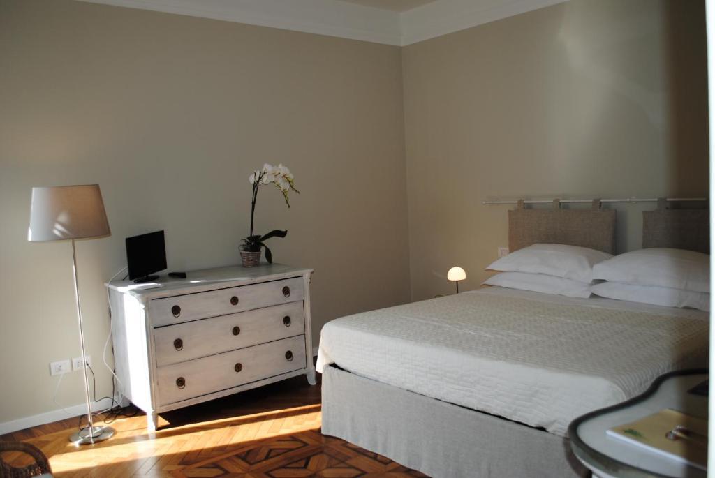 Bed&Cafe Bed & Breakfast - Milan — Foto 1